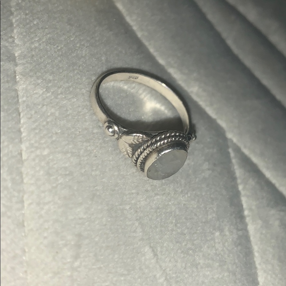 HANDMADE *MOONSTONE* SILVER RING - Picture 2 of 5
